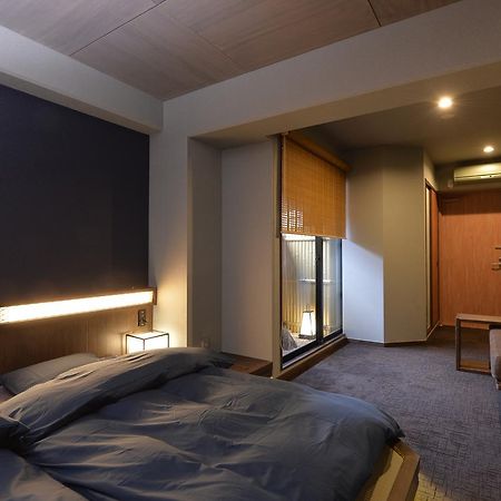 Kyoto Imperial Palace U.E.S Hotel Exterior photo