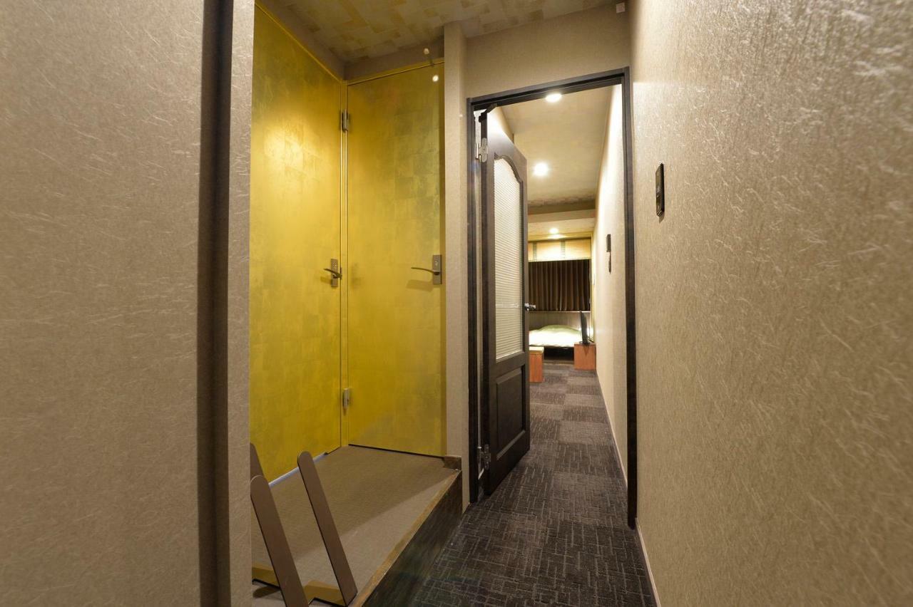 Kyoto Imperial Palace U.E.S Hotel Exterior photo