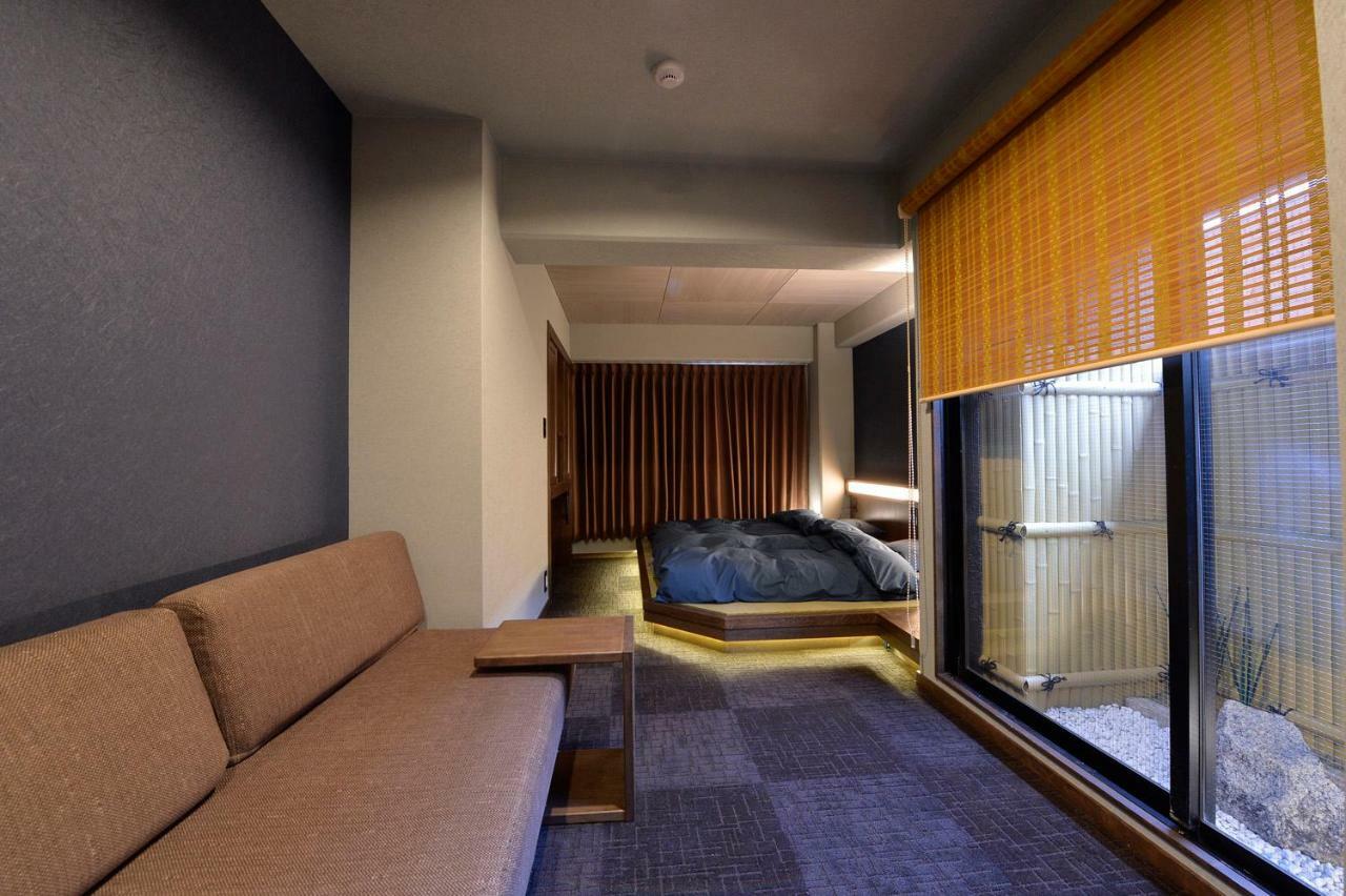 Kyoto Imperial Palace U.E.S Hotel Exterior photo